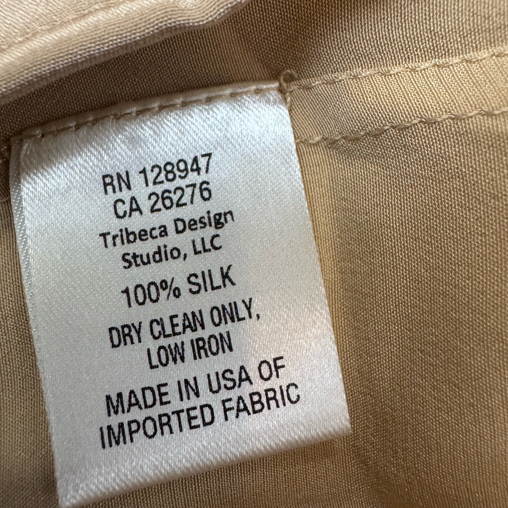 Nili Lotan Silk Button Down Neutral Mushroom Brown Shirt Small - Picture 3 of 6